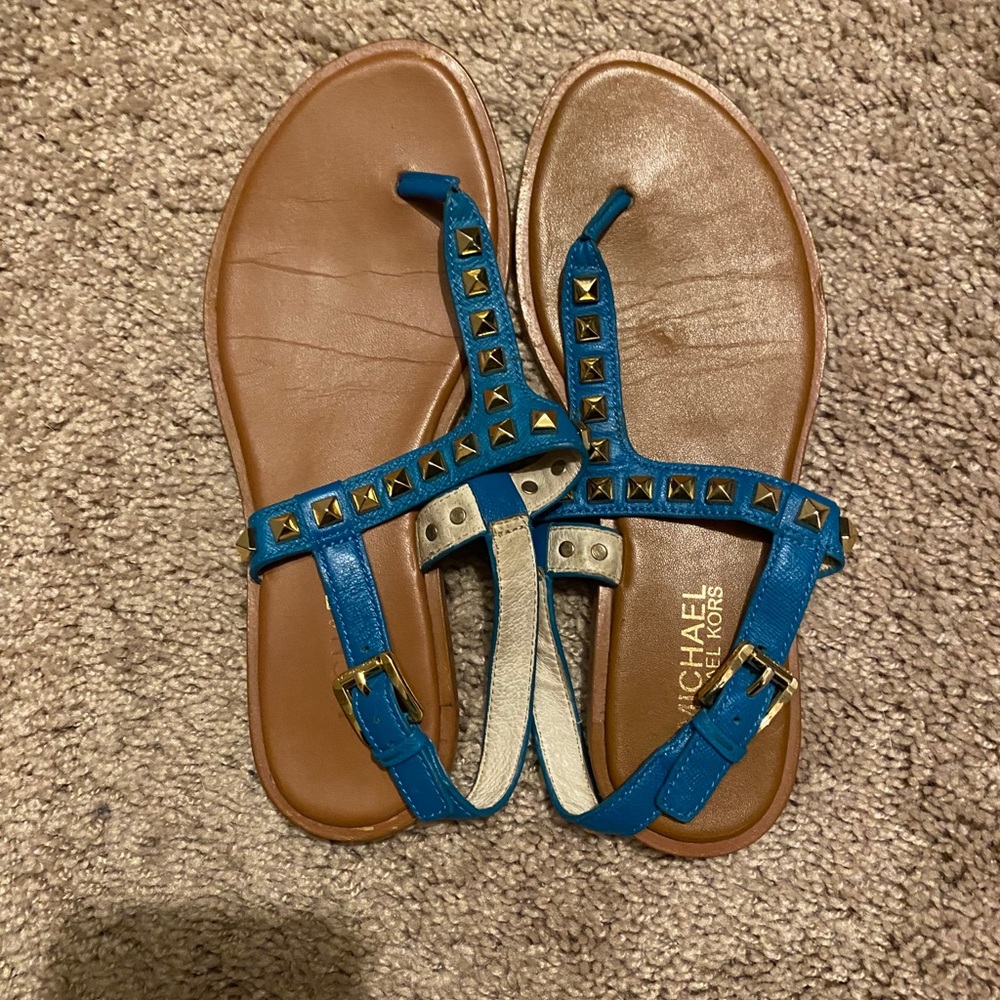 Sandals - Picture 2 of 4